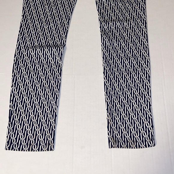 Liz Claiborne New Women’s Size Medium Navy Blue And White Leggings - Picture 3 of 9